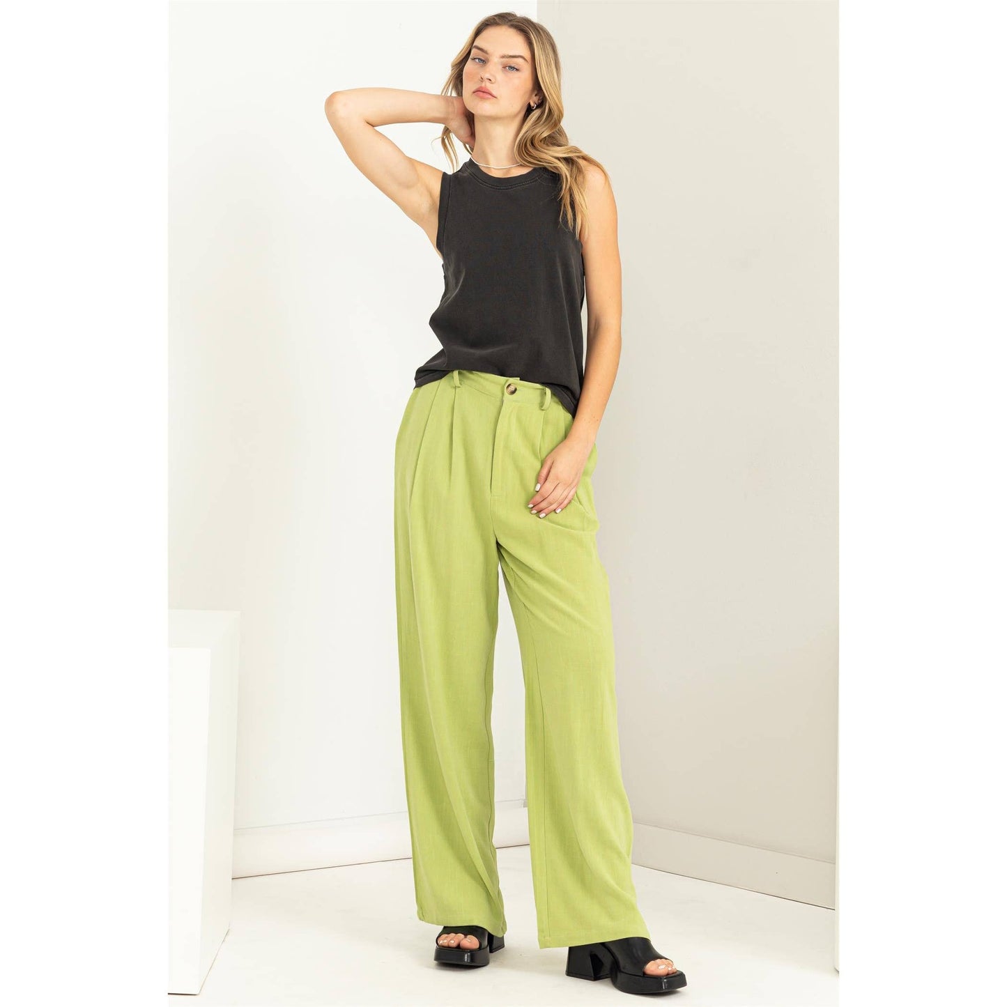 DZ23C786-RELAX FIT HIGH WAISTED TROUSERS: PALE OLIVE / S - Storm and Sky Shoppe