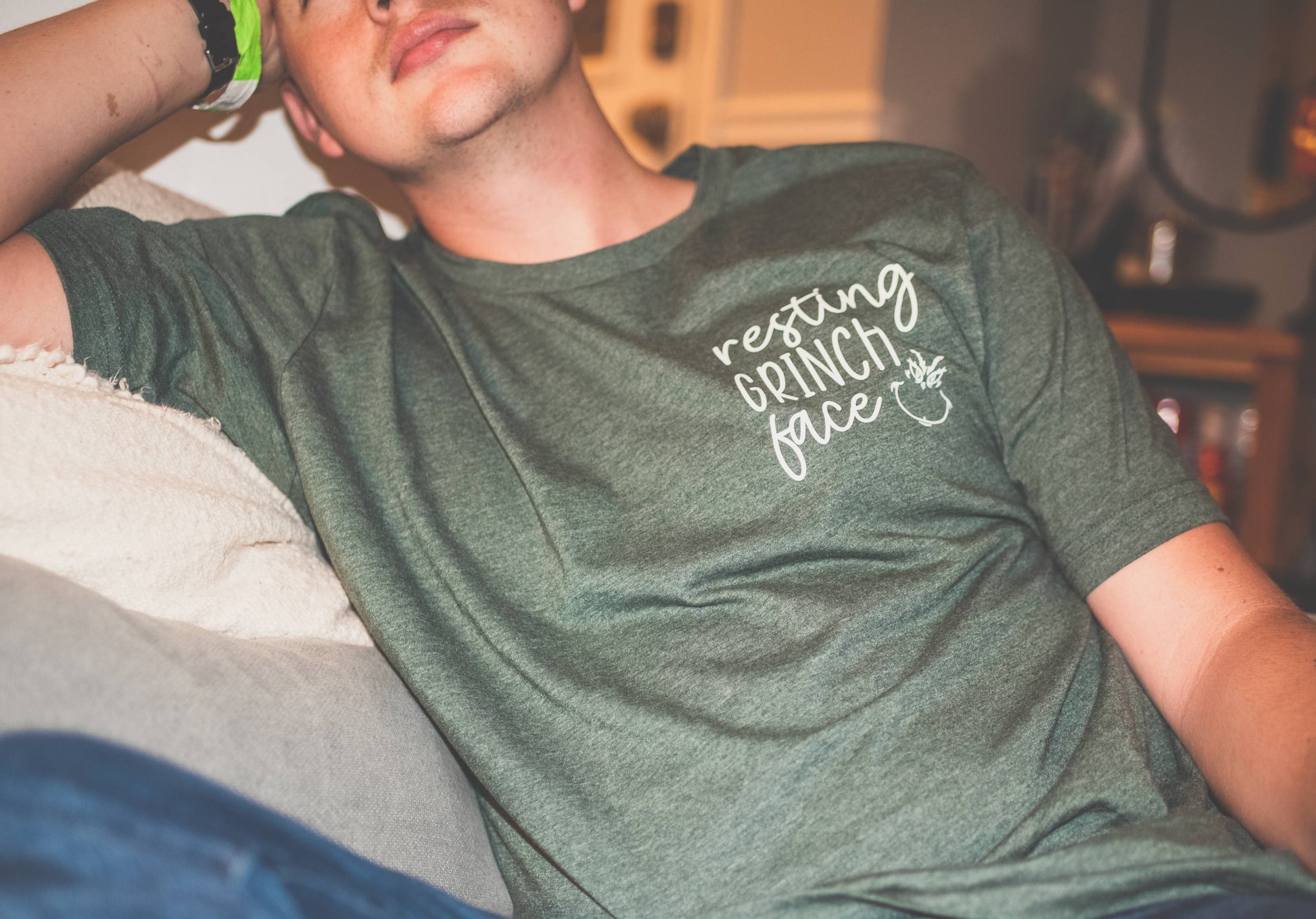 Resting Grinch Face T-Shirt: XS - Storm and Sky Shoppe - SunshineSoulMD
