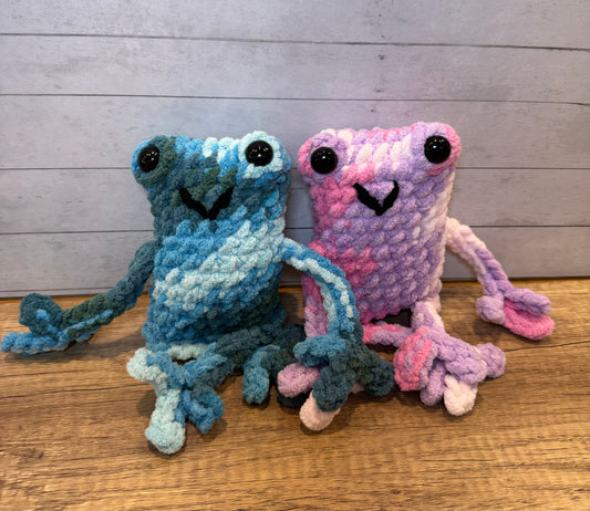 Crochet Frog - Storm and Sky Shoppe
