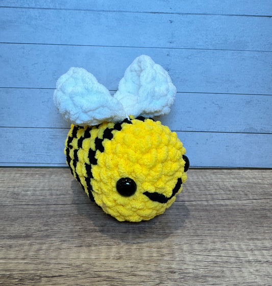 Crochet Bumblebee - Storm and Sky Shoppe