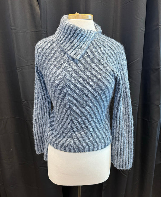 Vintage Turtleneck Sweater - Storm and Sky Shoppe